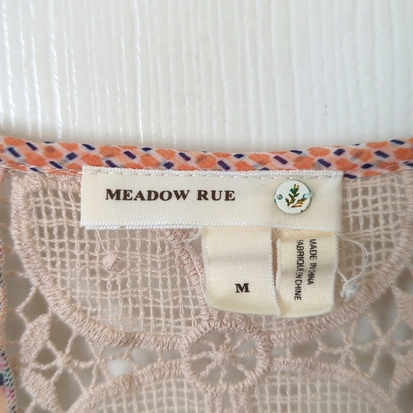Meadow Rue Anthropologie Giada Crochet Lace & Bohemian Printed Peasant Blouse M - Picture 4 of 11